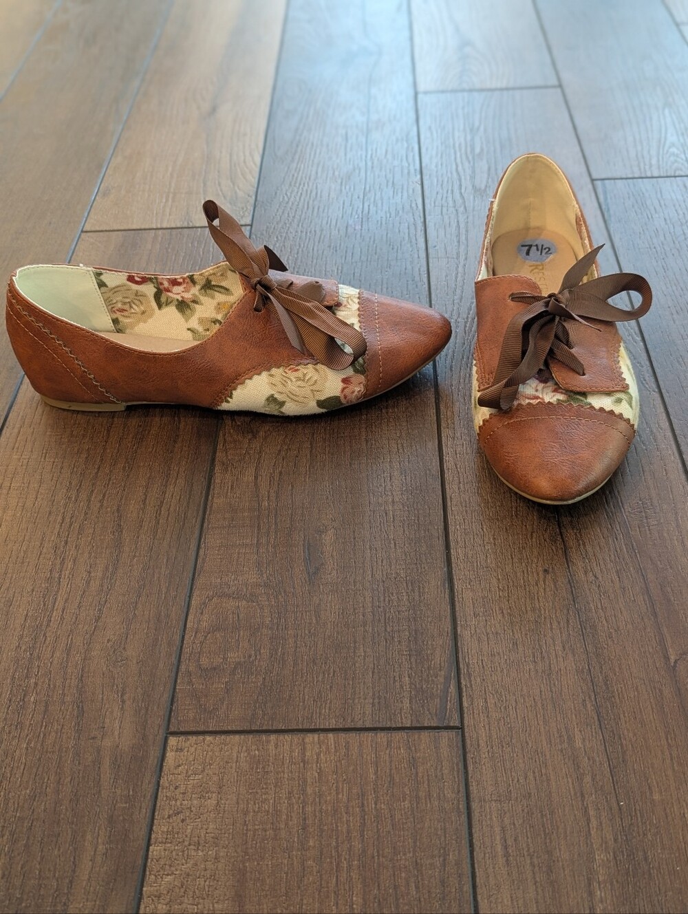 Restricted Brown Floral Lace-Up Flats